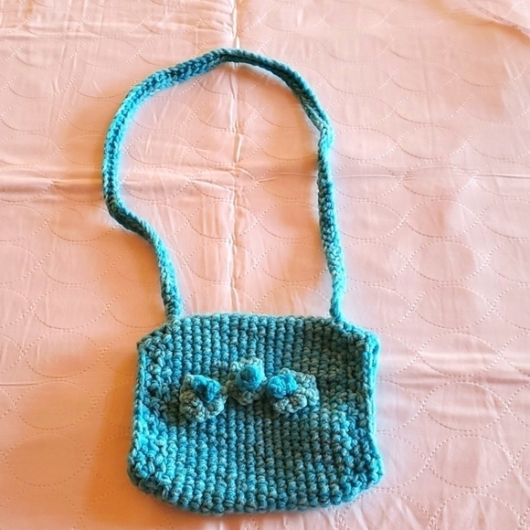 Handmade Blue Floral Neck Hand Muffler - Picture 1 of 9